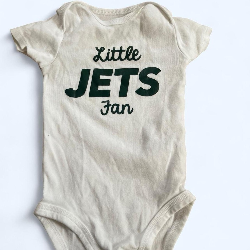 Carter’s NY Jets Baby Onesie – 6M – Like New – “I Cry Extra on Sundays” 🏈💚